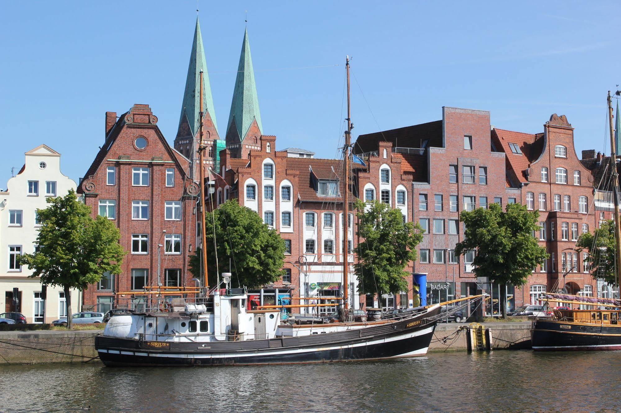 Apartment Traveblick Lubeck Exterior photo